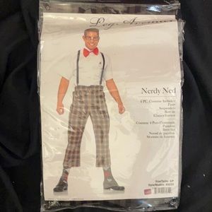 Leg Avenue Men’s Halloween costume Nerdy Ned